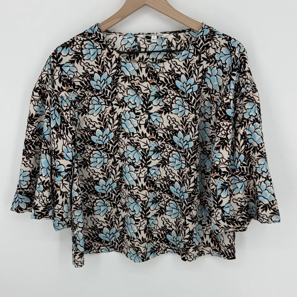 Elizabeth And James Womens Top Size S Blue Beige Floral Bell Sleeve Blouse